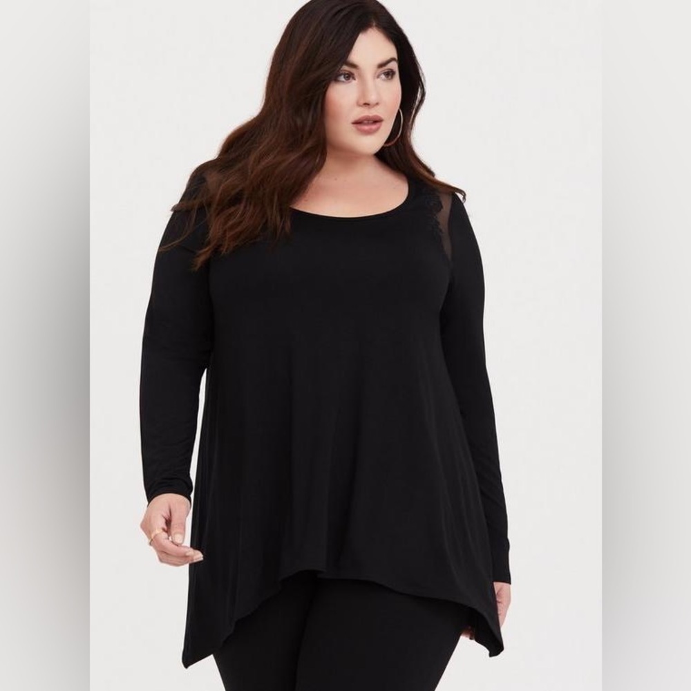 Torrid Super Soft Crew Neck Lace Inset Sharkbite Hem Long Sleeve Tee 2